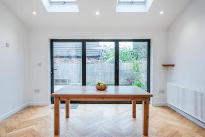 Kitchen/Dining Room