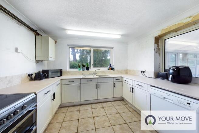 Kitchen / Breakfast
