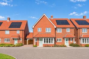 14, Platinum Way, Angmering BN16 4RF