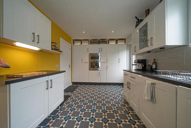 Breakfast kitchen