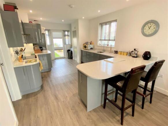 21 East Road Kitchen