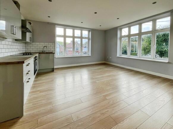 Kitchen/ Living Room
