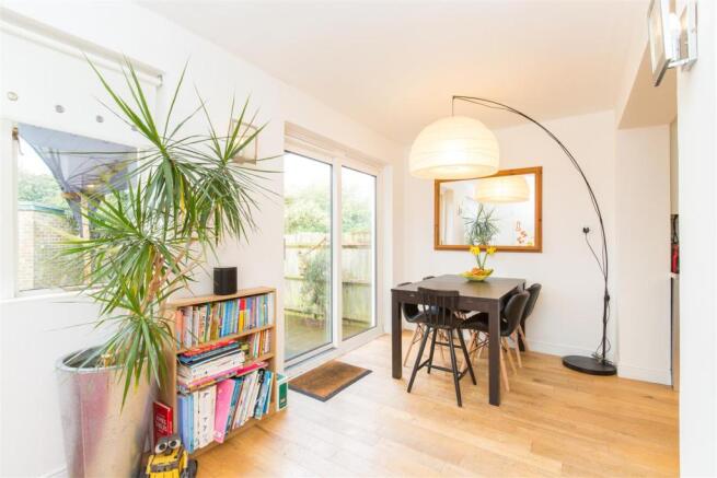 5 Rectory Close-17.jpg