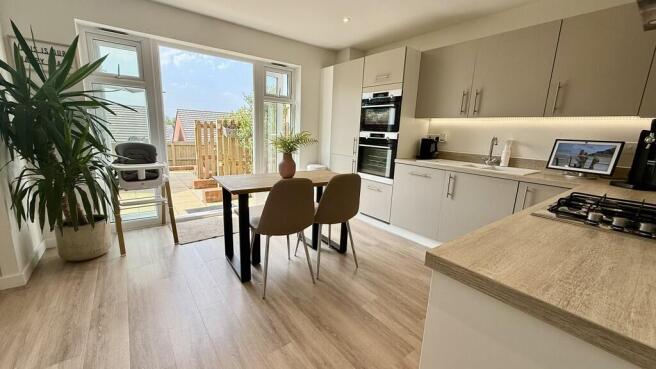 Gadwall Place, Filham, Ivybridge photo 4