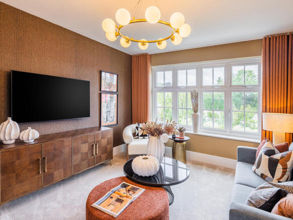 Warwick Lounge