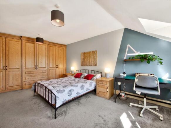 2 bed House for sale Image 10