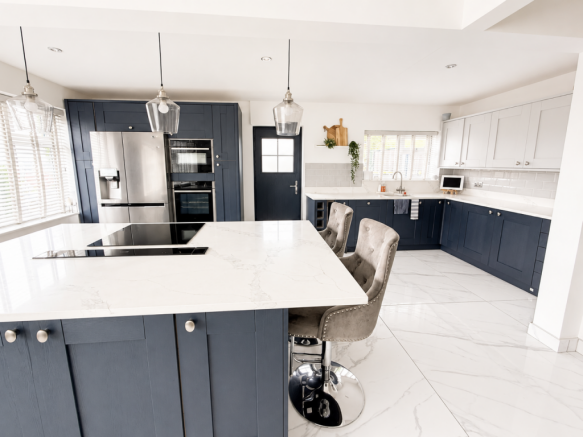 4 bed Detached for sale Image 12