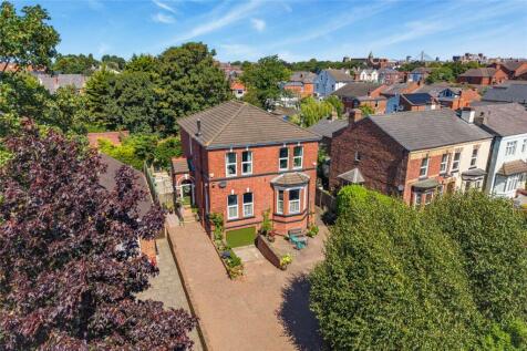 Hollybrook Road, Birkdale, Merseyside, PR8