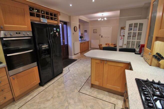 Open Plan Brea...