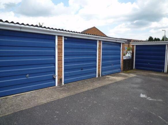 Garage.jpg