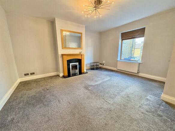 Bramleys Estate Agents - Green Lane, Greetland.jpg