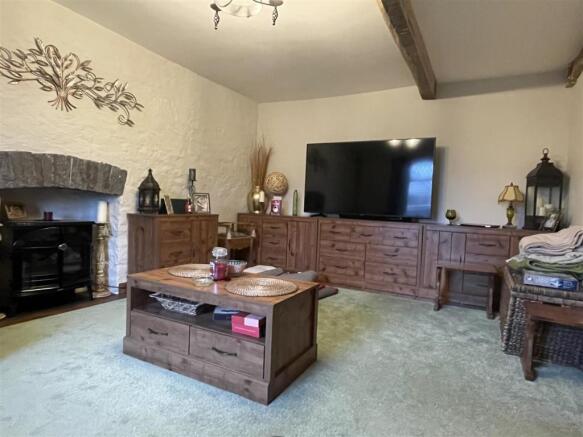 SITTING ROOM