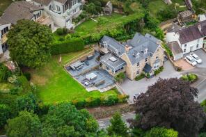 Rhodewood Lodge, St Brides Hill, Saundersfoot SA69 9NU