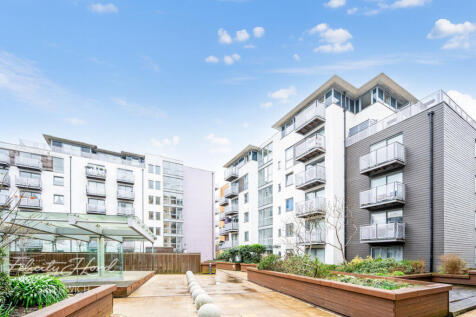 Deals Gateway, London, SE13