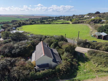 Goonvrea, St Agnes - Sea & Beacon Views