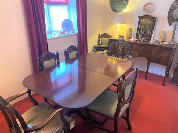 Dining Room.jpg