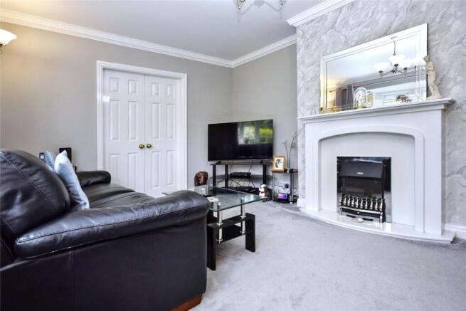 Roger Drive, Wakefield, West Yorkshire photo 4