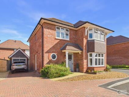 Kestrel Close, Kingsteignton, TQ12