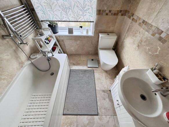 2 bed Terraced for sale Image 10