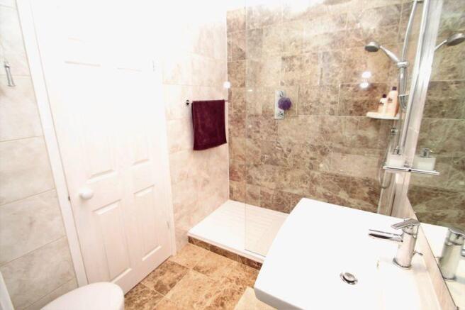 En-Suite to Ma...