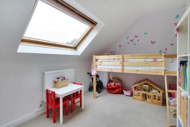 Bedroom 4.jpg