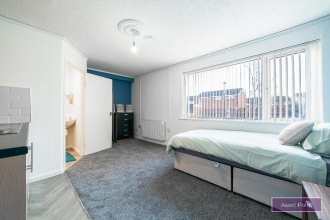 Room / Living Area