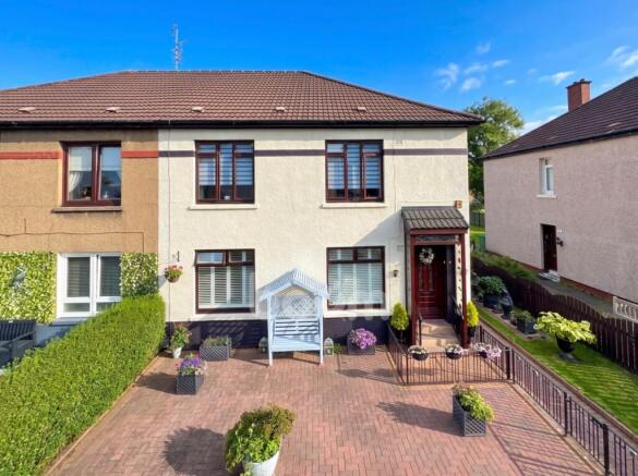 MILLBRIX AVENUE, GLASGOW TWO BED COTTAGE FLAT