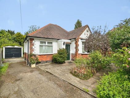 Iris Avenue, Glen Parva, Leicester, LE2 9JJ