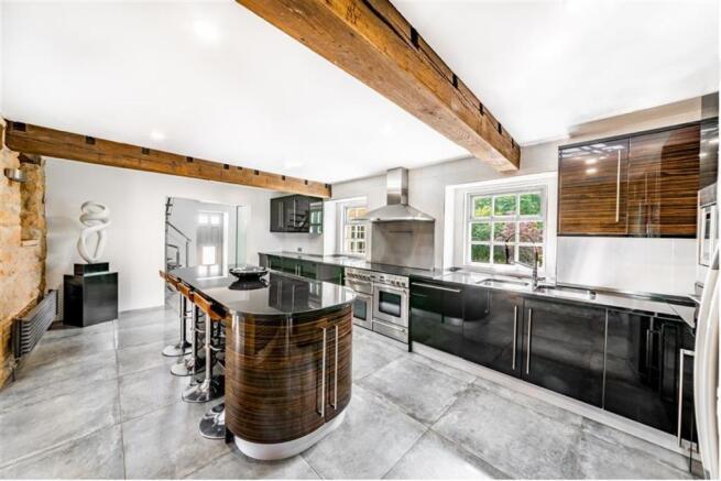 BREAKFAST KITCHEN