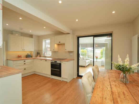 Dining Kitchen
