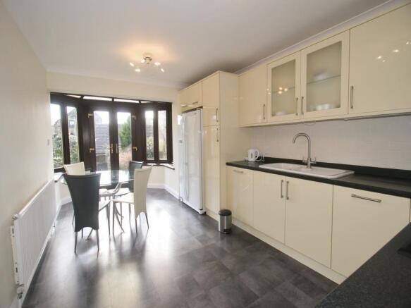 Kitchen / Dining Room