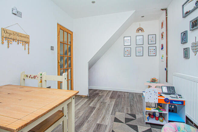 Portland Road, Irthlingborough photo 4