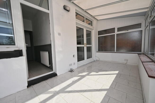 3 bed Terraced for sale Image 10