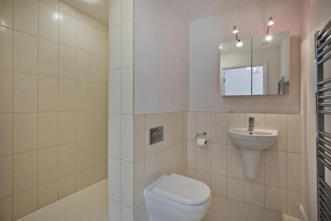 2 bed Retirement Property for sale Image 6