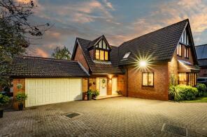 3, Tall Trees Close, Northwich CW8 4YA