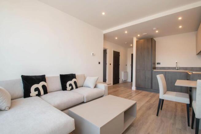 Lounge/dining room
