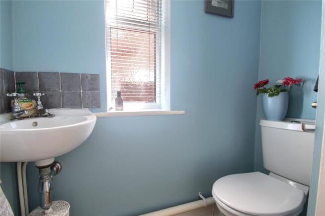 3 bed Semi-Detached for sale Image 9
