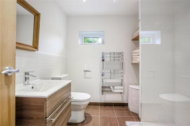 Bed 2 En-Suite