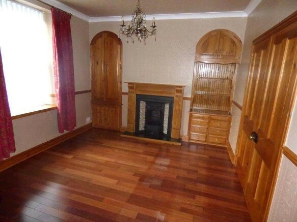 Front Lounge