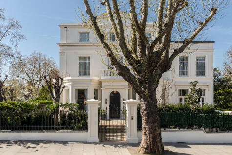 Warwick Avenue, Little Venice, London