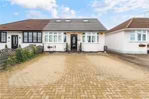 42, Court Avenue, Romford RM3 0XS