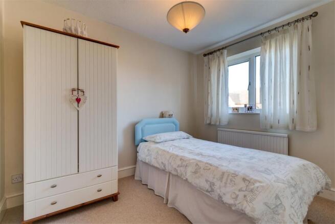 Bedroom2.jpg