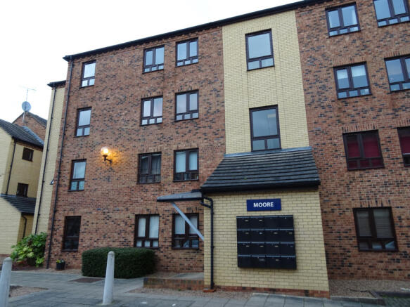 2 Bedroom, Apartment
