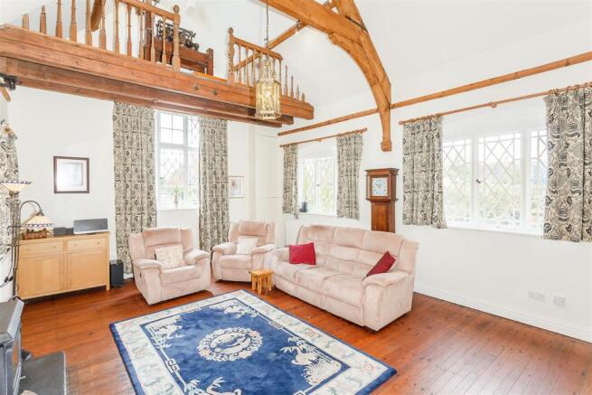 8313991-interior06.jpg