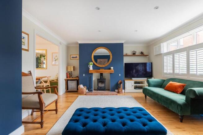 1P1CWD - Living Room A.jpg