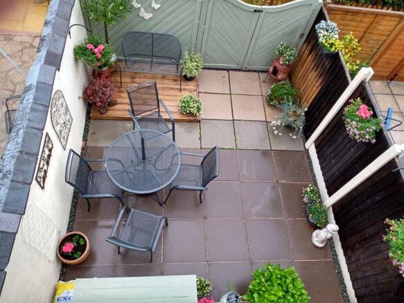 Lovely Courtya...