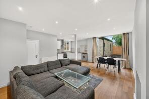 180, Sutherland Grove, London SW18 5QX