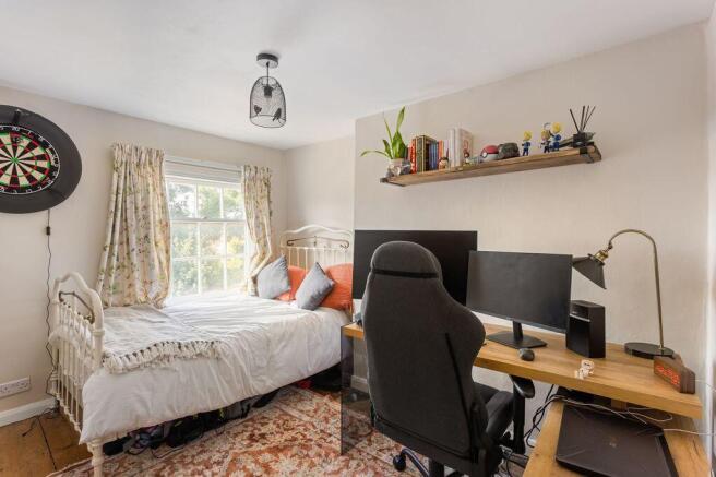 3 bed Terraced for sale Image 7