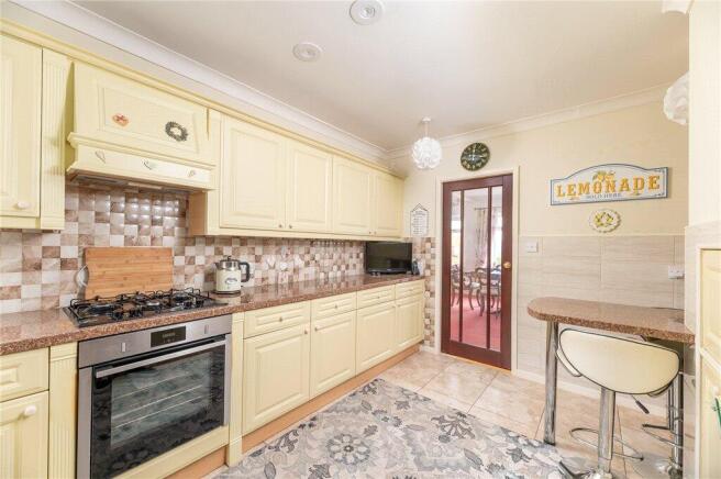 3 bed Detached for sale Image 6