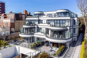 Flat 2, 7, East Overcliff Drive, Bournemouth BH1 3AD